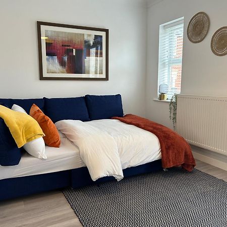 The Town House, Whole House Suitable For Contractors And Families マーケット・ハーバラ エクステリア 写真