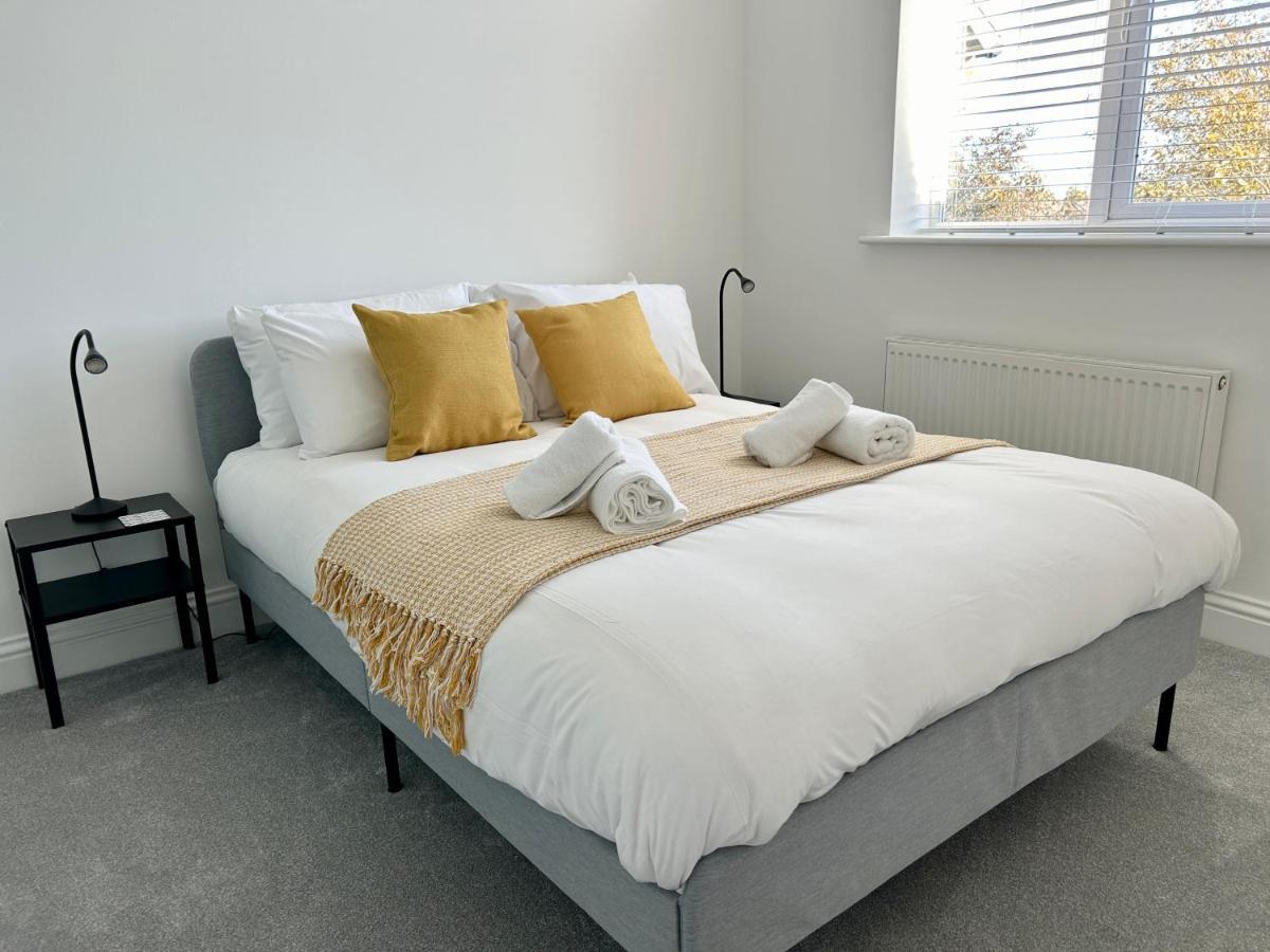The Town House, Whole House Suitable For Contractors And Families マーケット・ハーバラ エクステリア 写真